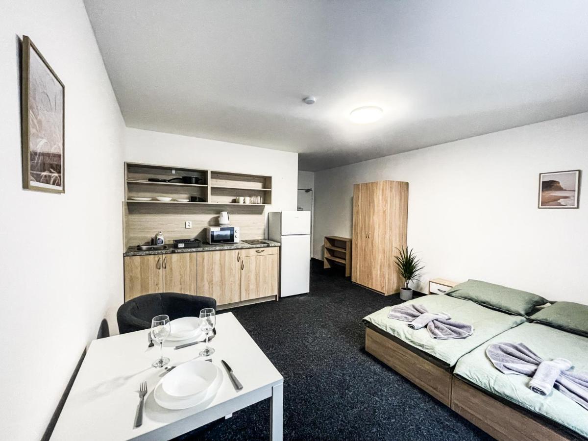 Apartmany Plzen Zborovska 22 A Exterior photo